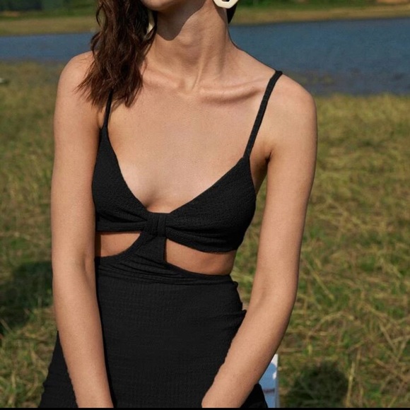 Cutout Split Hem Maxi Dress *Cult Gaia Serita Look - Picture 2 of 5